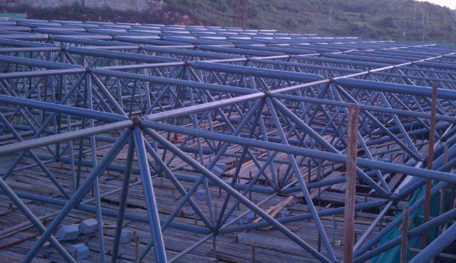 湛江概述网架加工公司对网架保温隔热的办法